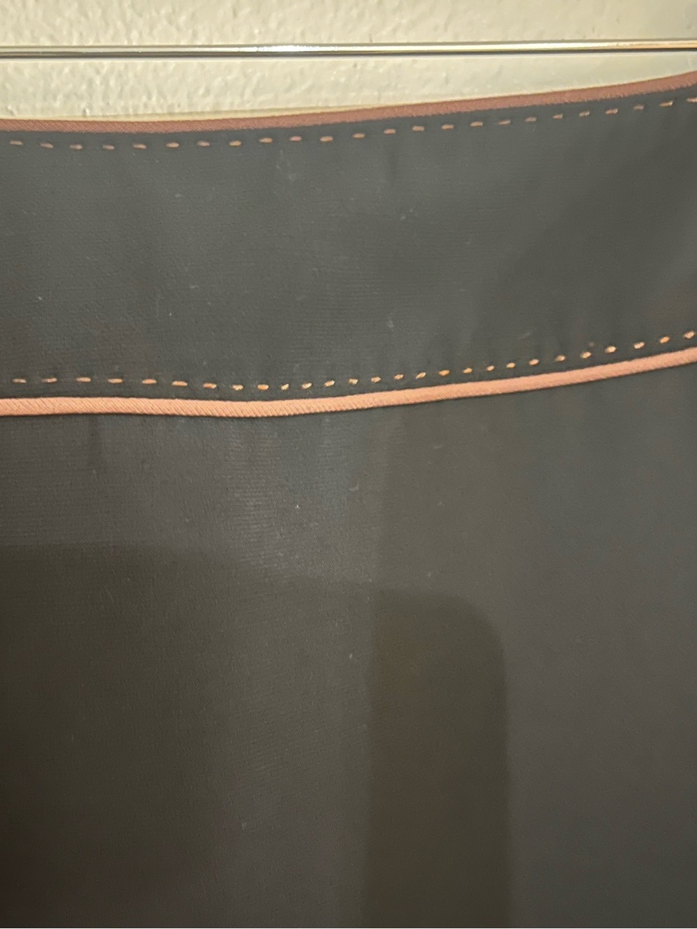 Focus 2000 Women’s Black Pencil Skirt Sz 10 Pink Trim Lined Knee Length - Picture 7 of 8